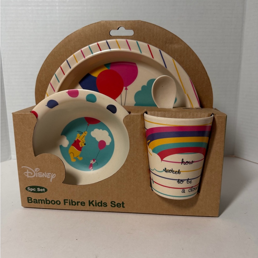 Disney Winnie the Pooh Dinnerware Set